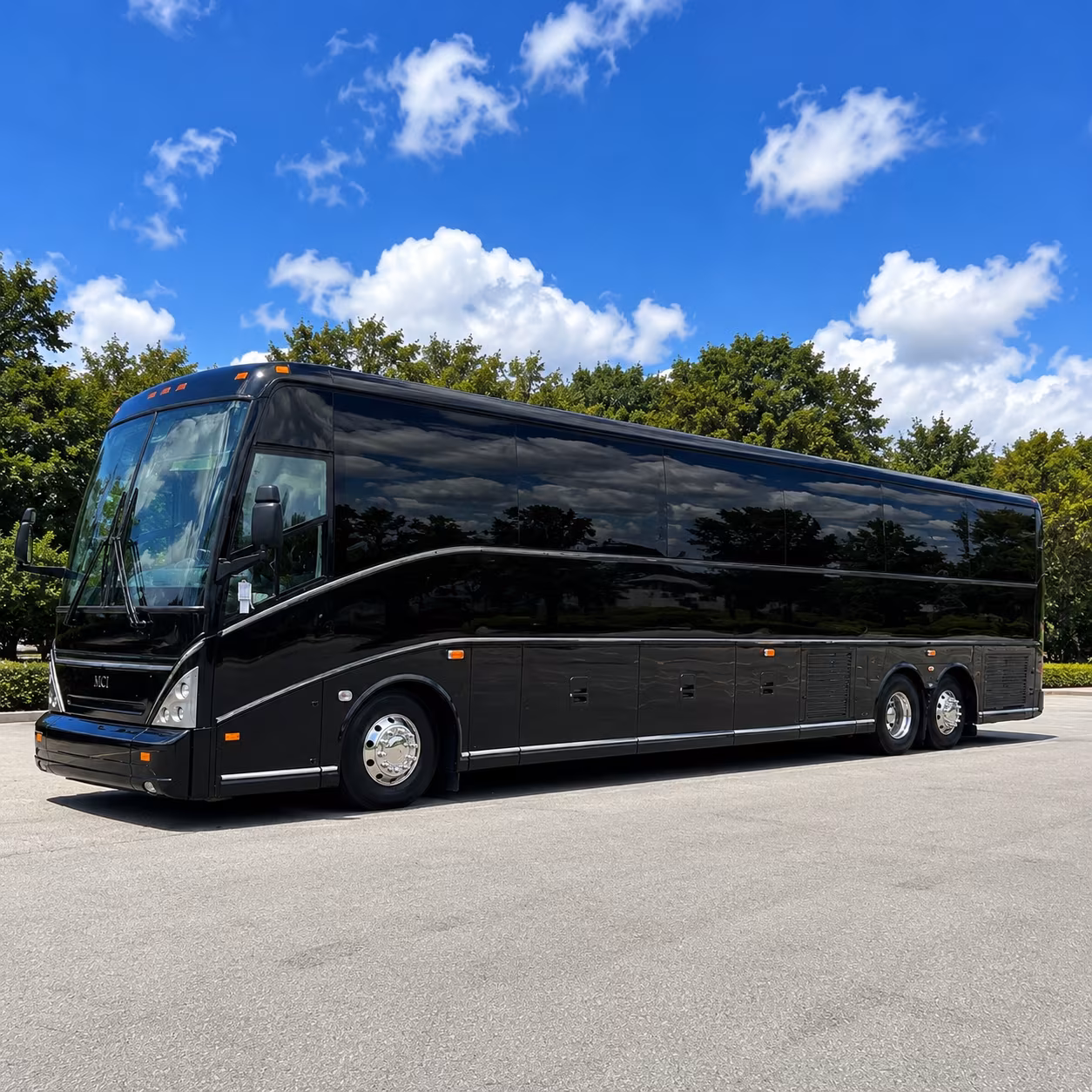 bus rentals for warehouse and distribution groups near tamarac