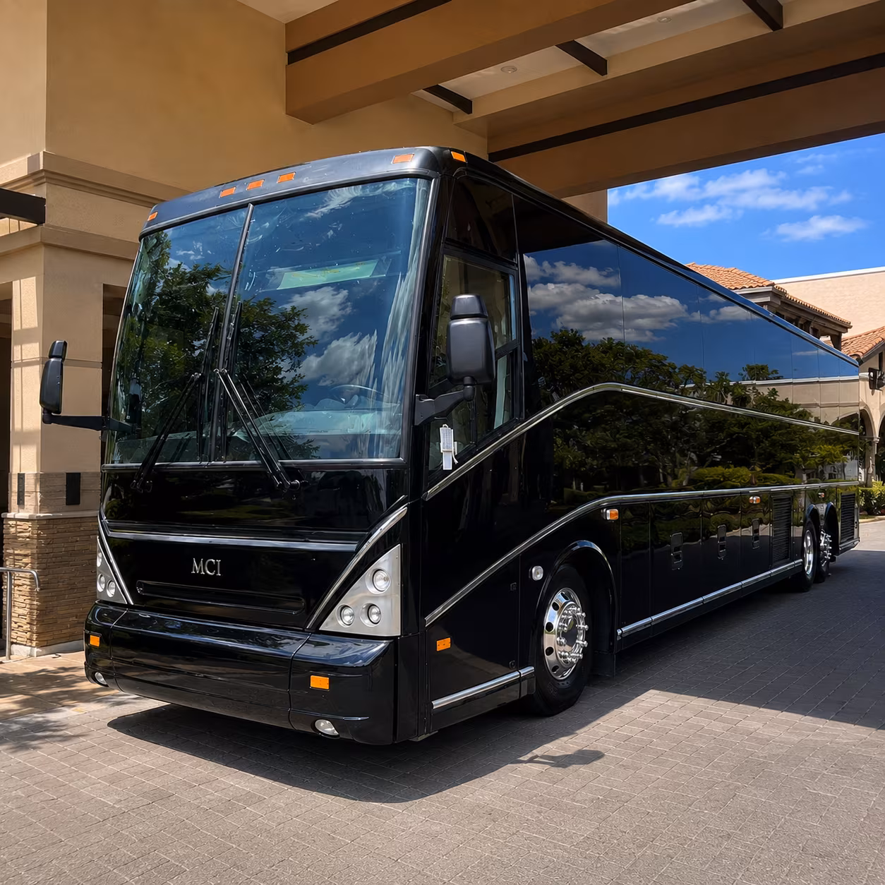 employee shuttle buses along the sawgrass expressway and sr 7 corridor