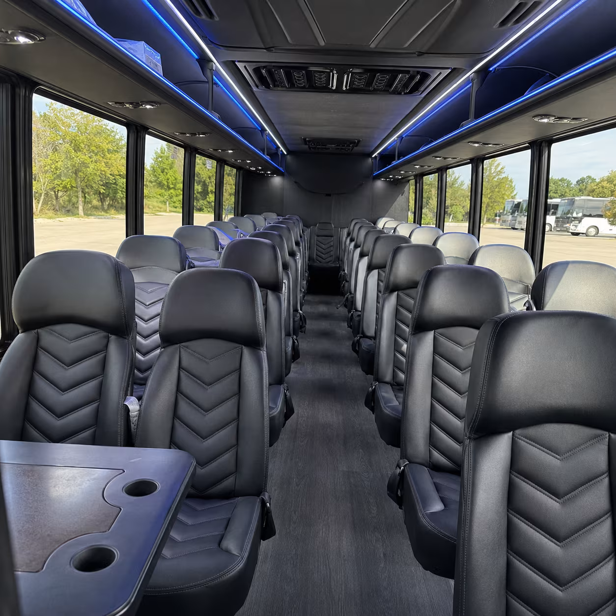 tamarac 25 passenger minibus interior