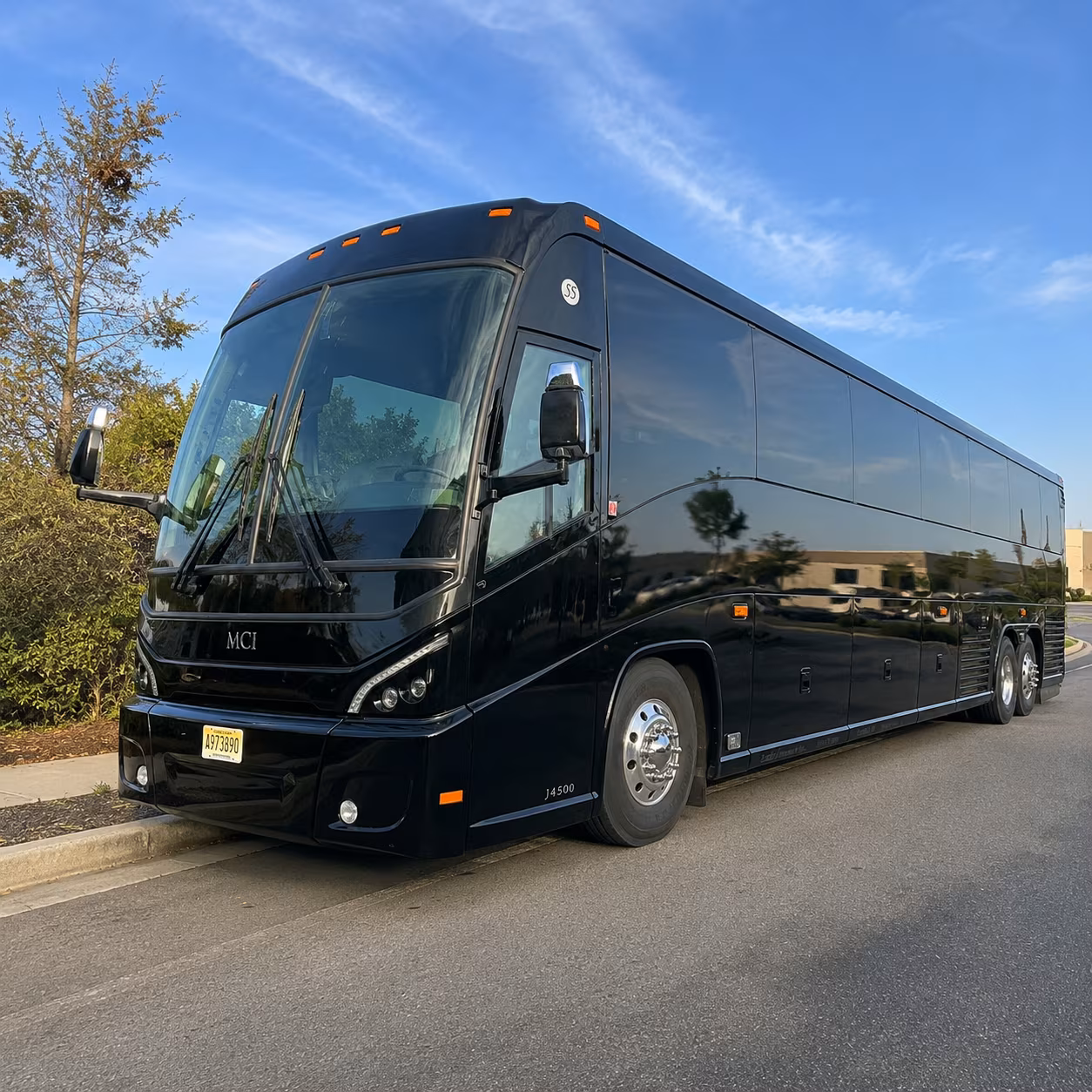 tamarac 56 passenger charter bus