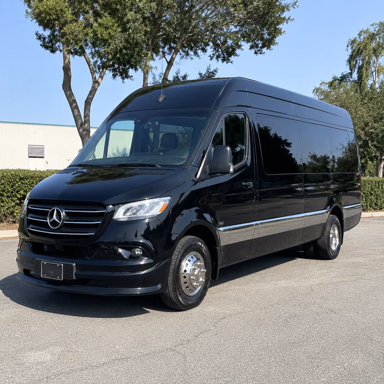tamarac employee transportation onboard seating